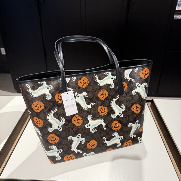 Last 1‼️Coach City Tote Bag Pumpkin Halloween Holidays CCE69 Gold/Walnut - Picture 3 of 6